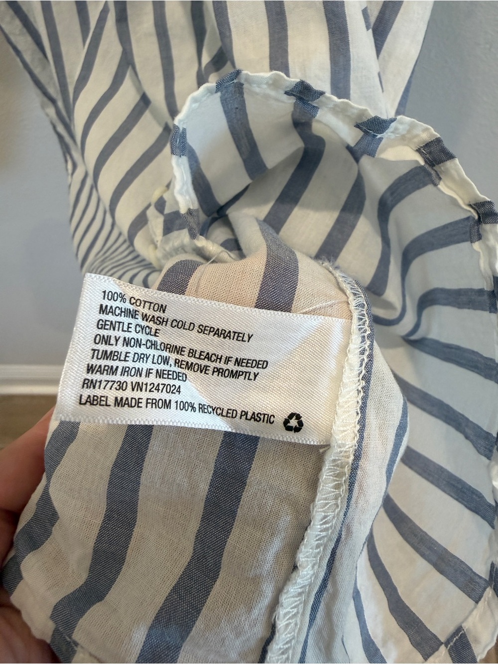 Universal Thread Blue and White Striped Tie-Sleeve Peasant Top - Picture 5 of 5